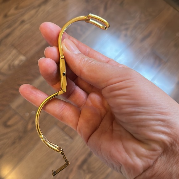 Gucci gold watch - Picture 12 of 15